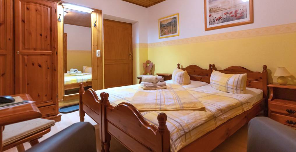 Zimmer & Preise Pension Thermalbad Wiesenbad